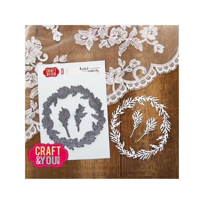 Craft & You Dies "Cedar Wreath" CW311