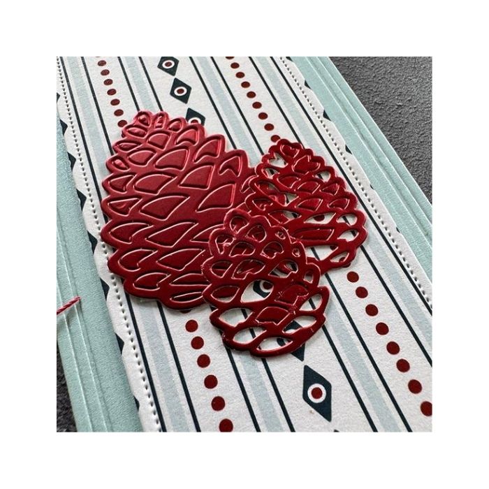 Simple and Basic dies "Small chubby pine cones" SBD701